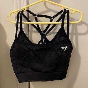 Gymshark. Adapt flex seem less sports bra.